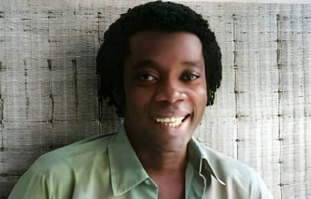 nasce o genial cantor Milton Nascimento nasce o genial cantor Milton Nascimento