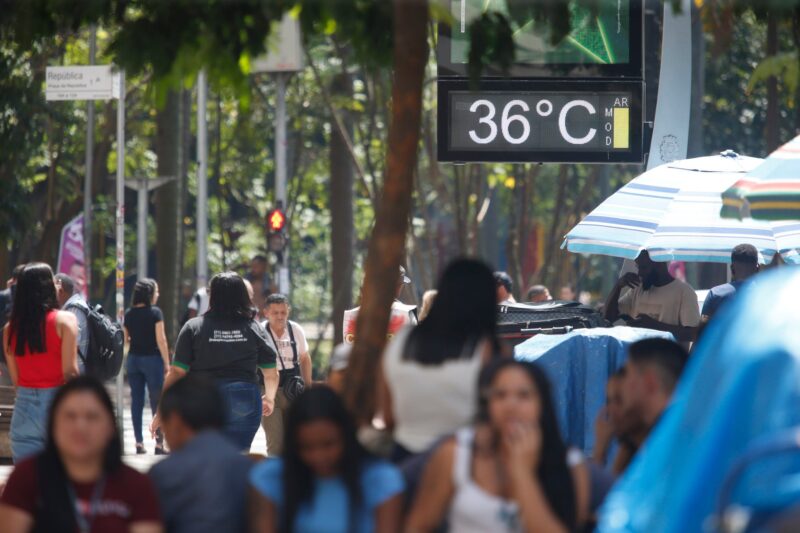 Chuva deve ser intensa no Brasil Central; confira a previsão do tempo para os próximos 15 dias