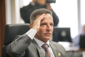 ‘Insustentável Bolsonaro não ser candidato em 2026’