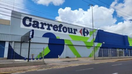 Boicote ao Carrefour chega a 150 lojas no Brasil