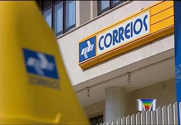 Presidente dos Correios tem assessores investigados na Lava Jato