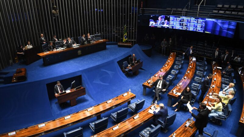 Senado chama 8 de janeiro de ‘ameaça à democracia’ em material