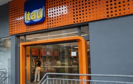 Itaú lucro alta