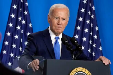 Democratas criticam Biden por perdão presidencial ao próprio filho