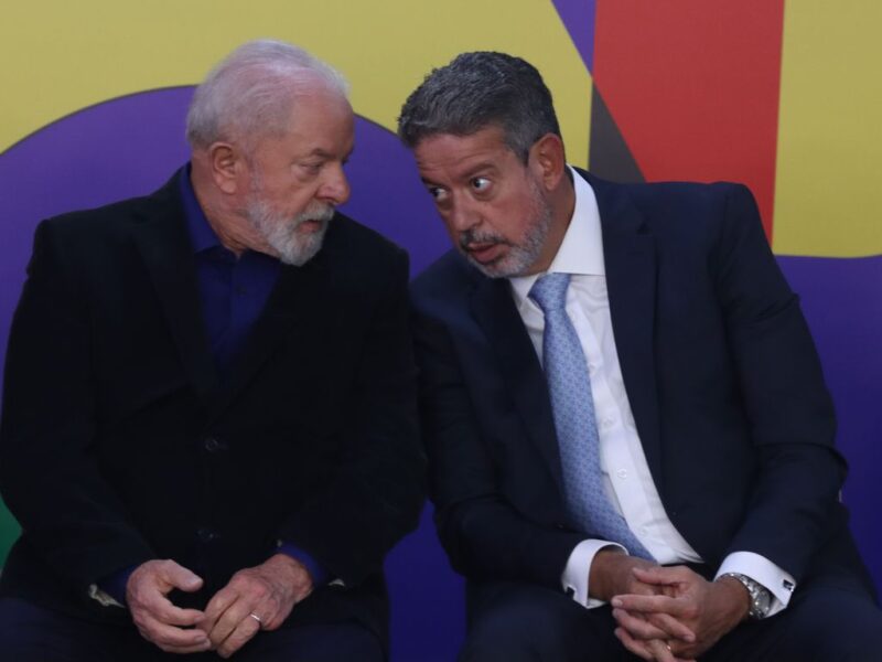 Clima entre Lula e Congresso desandou, diz jornal