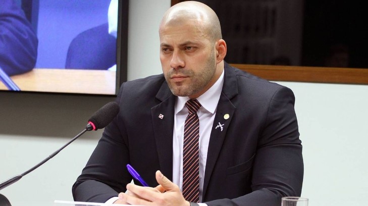 Nesta terça-feira, 8, o ministro Alexandre Moraes acatou o pedido da Procuradoria-Geral da República (PGR), favorável à progressão de regime para Daniel Silveira | Foto: Vinicius Loures/Agência Câmara