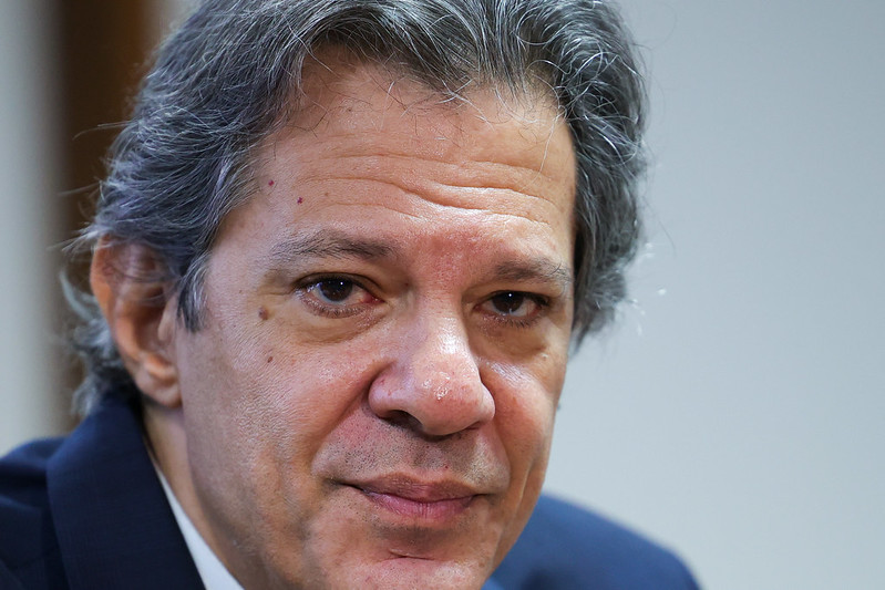 Haddad promete filé mignon para brasileiros em 2026