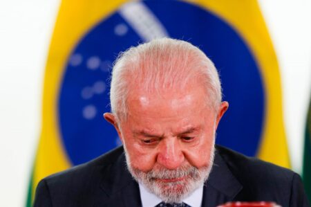 Oposição culpa Lula pela fuga de 2 mil presos depois de 'saidinha'