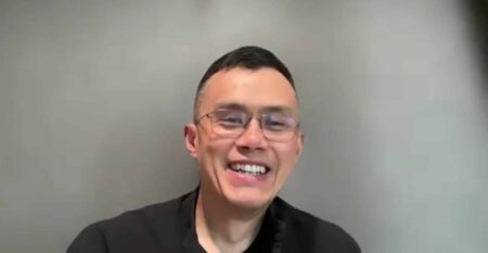 Fundador da Binance fala sobre Ethereum, Solana, listagem de memecoins, China e seu retorno ao mercado
