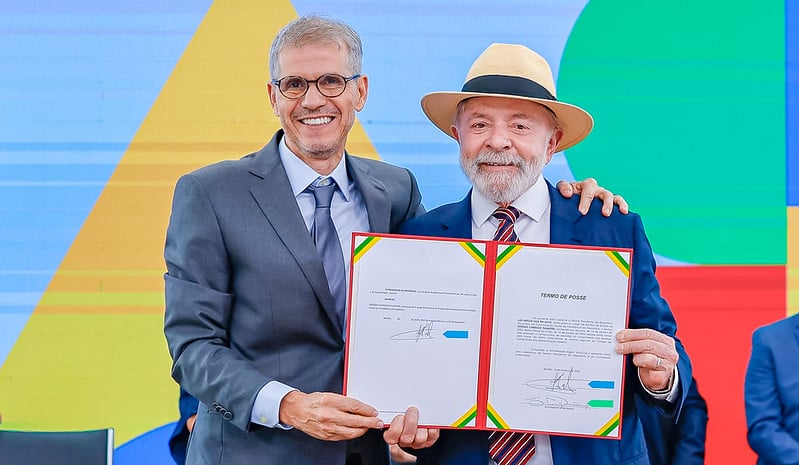 Presidente da República, Luiz Inácio Lula da Silva, durante a cerimônia de posse de Sidônio Palmeira no cargo de Ministro da Secretaria de Comunicação Social da Presidência da República, no Palácio do Planalto. Brasília - DF | Foto: Ricardo Stuckert / PR