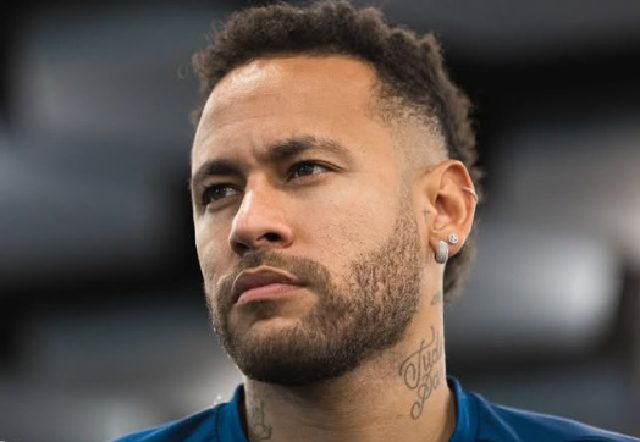 Neymar define retorno ao Santos