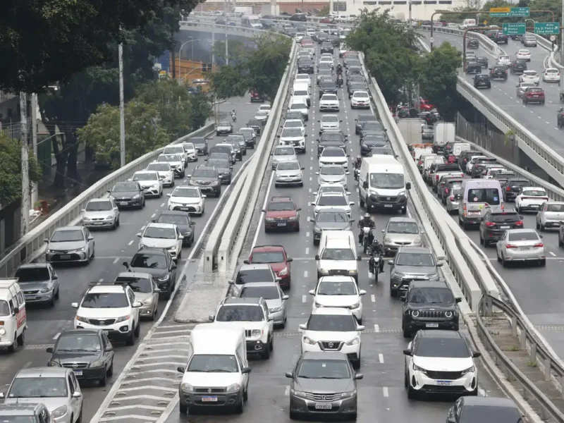 governo anuncia trajeto da terceira pista da Imigrantes para aliviar trânsito no porto de Santos