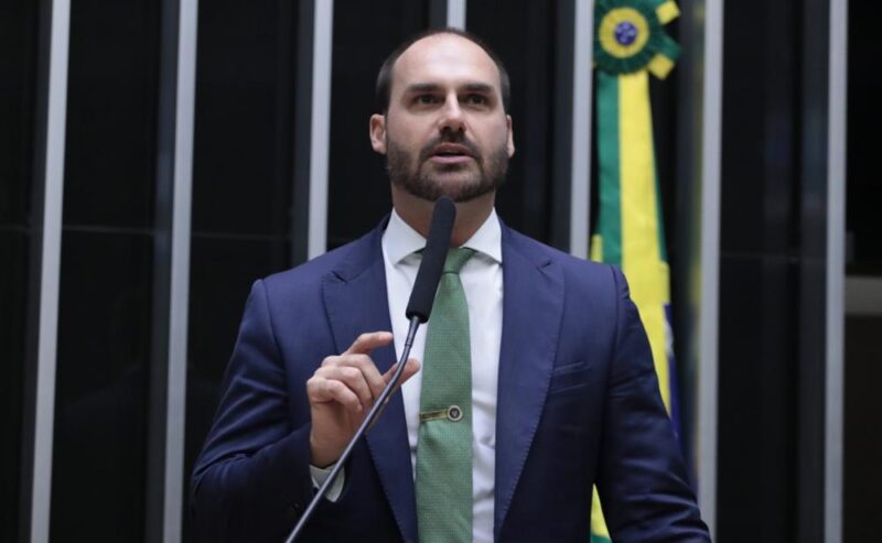 Creden pode fortalecer Eduardo Bolsonaro para 2026