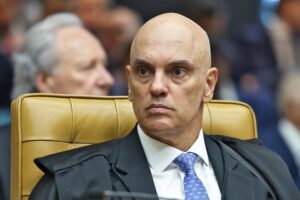 Oposição analisa ação contra Alexandre de Moraes nos EUA