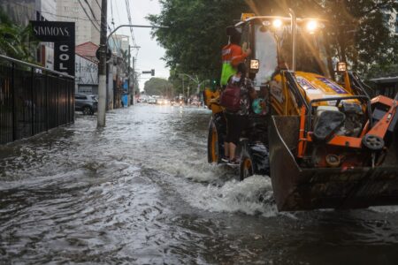 Frente Fria provoca chuvas e tempestades no Brasil