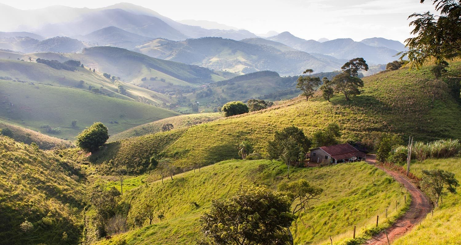 Região da Serra da Mantiqueira, na confluência dos Estados de São Paulo e Minhas Gerais: clima e topografia