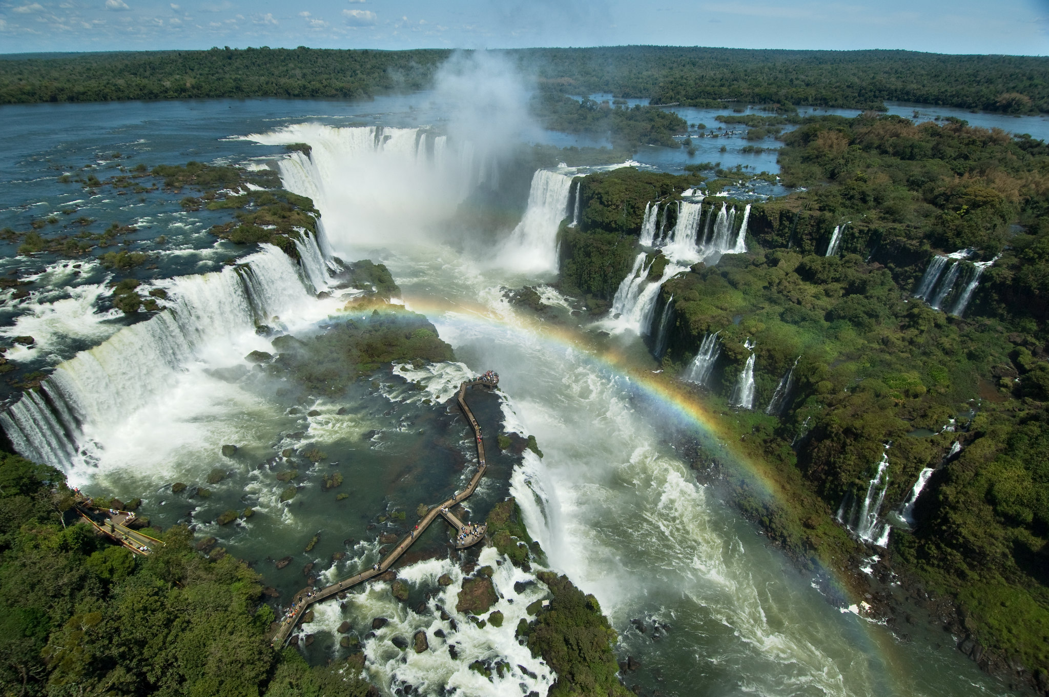 Itaipu prefere financiar universidade por mais de R$ 750 milhões a reduzir preço da conta de luz / Noticias No BR 2 Cataratas do Iguaçu