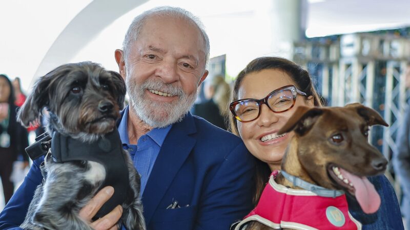 Lula lança ‘RG animal’ e acende alerta para taxação de pets
