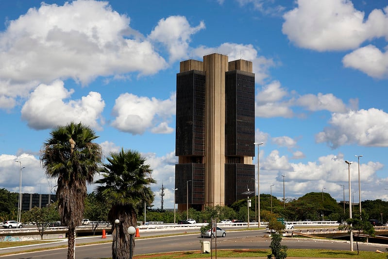 Ata do Copom considera impacto do novo consignado