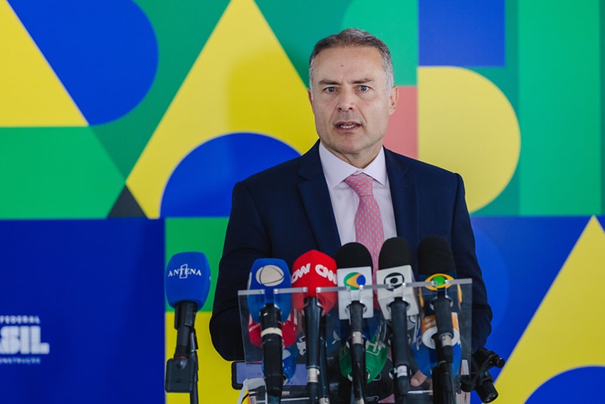 China investe no Brasil para contornar conflito com os EUA / Noticias No BR 6 renan filho