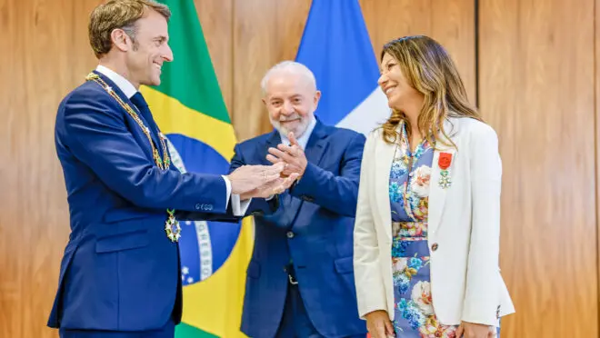 relembre gafes cometidas pela primeira-dama Noticias No BR 3 1747332579 527 relembre gafes cometidas pela primeira dama Noticias No BR.webp