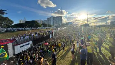 manifestação pró-anistia em Brasília