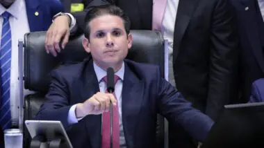 hugo motta câmara stf parlamentares deputados