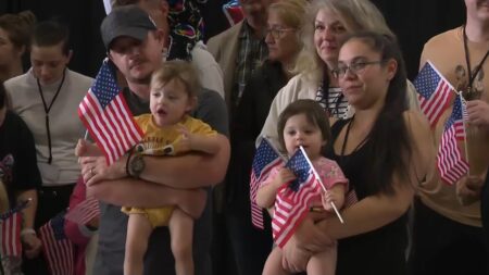 Estados Unidos acolhem 59 refugiados da África do Sul
