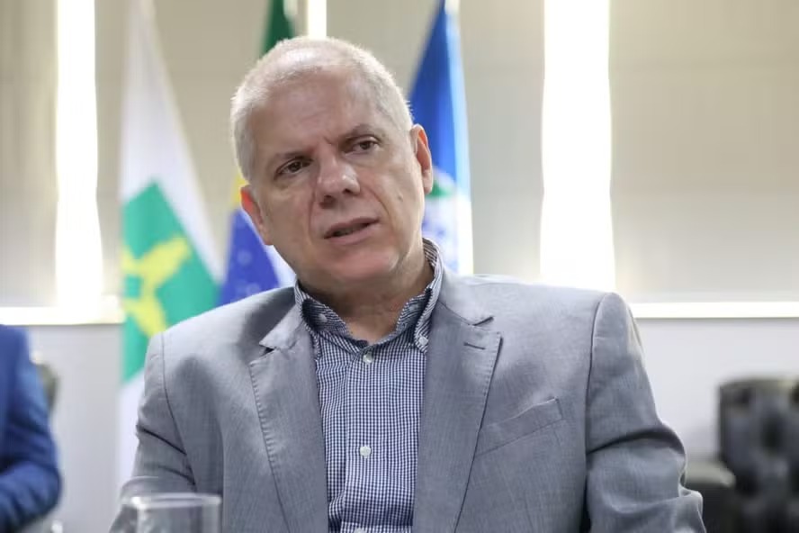 Relembre as polêmicas de Lupi nos governos do PT / Noticias No BR 1 Alessandro Stefanutto