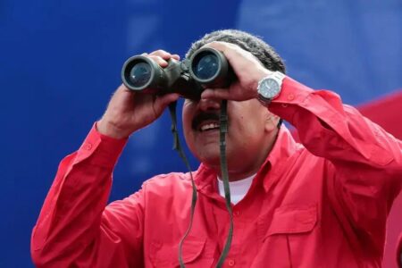 Como Maduro Minou a Apoio ao Chavismo e Reforçou o Autoritarismo