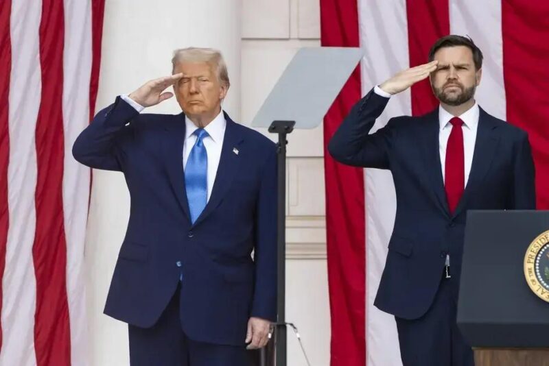 Crise migratória e críticas de Trump no Memorial Day