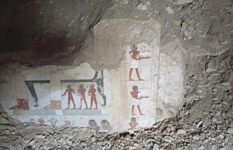 Descobertas de tumbas milenares no Egito revelam detalhes do antigo Império
