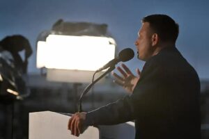 Direita nacionalista conquista espaço nas eleições da Polônia