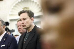 Elon Musk critica plano fiscal de Trump e se mostra decepcionado