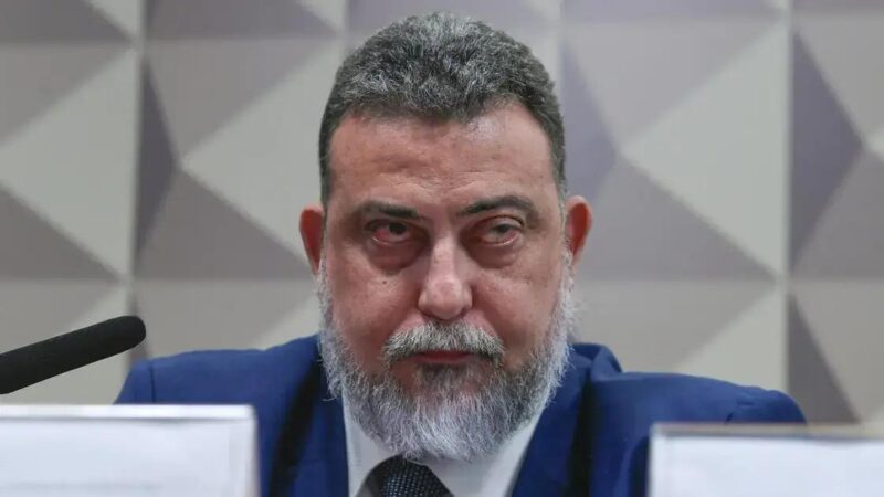 Ex-diretor da Abin revela alerta ao governo Lula antes de invasões de 8/1