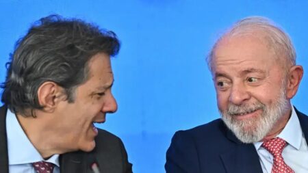 Haddad anuncia novas medidas fiscais após reunião com Lula