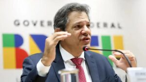 Haddad quer aumentar receita do IOF em 60% e gera debate sobre impostos