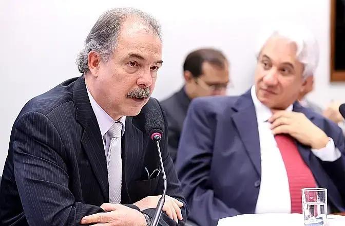 Mercadante propõe taxar bets para aumentar arrecadação fiscal
