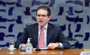 Motta anuncia grupo de trabalho para destravar reforma no governo