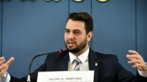 Operação revela corrupção e desafios na política brasileira