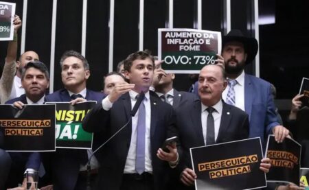 Parlamentares da direita impulsionam bolsonarismo no Congresso