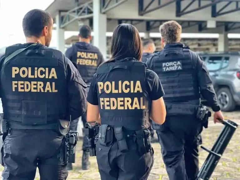 Polícia Federal desarticula grupo de espionagem e homicídios por encomenda