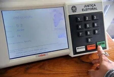 PT volta a optar por cédulas de papel na eleição interna de 2025