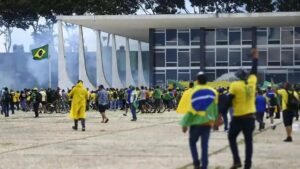 STF negocia redução de penas e possível anistia aos envolvidos nos atos de 8 de janeiro