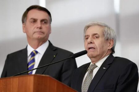 Testemunhas negam ação de Augusto Heleno na investigação de 2022