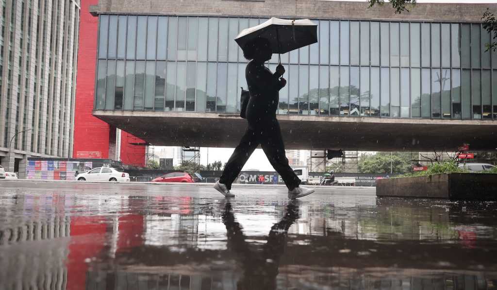 veja a previsão do tempo para o Dia das Mães / Noticias No BR 1 frio São Paulo