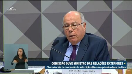 Vieira contradiz Lula sobre convite chinês para regulação de redes sociais