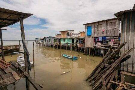 Belém e Manaus lideram índices de moradias em favelas no Brasil