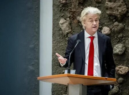 Colapso no governo holandês com saída de partido de direita