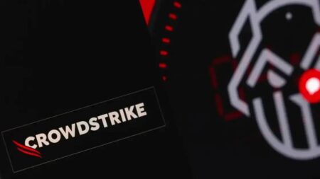 CrowdStrike corta previsão de receita, ações caem 6,7% no mercado